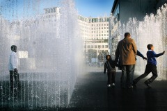 Fountain maze